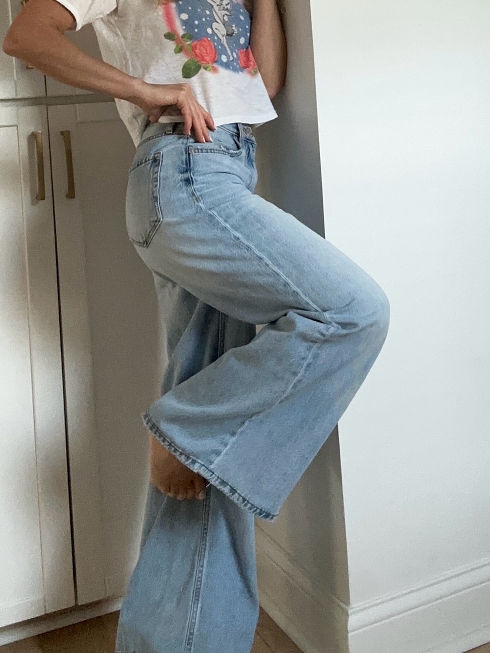 Straight leg wide leg ankle length jeans